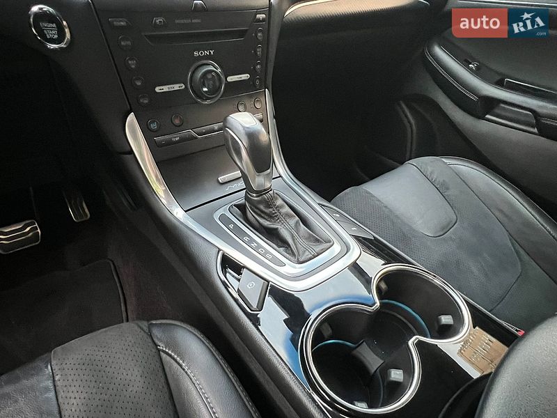 Позашляховик / Кросовер Ford Edge 2016 в Києві