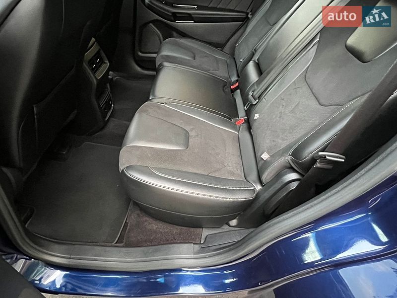 Позашляховик / Кросовер Ford Edge 2016 в Києві