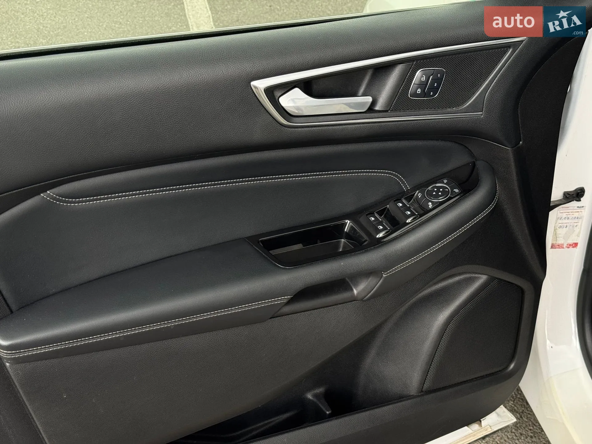 2017 Ford Edge - мініатюра 18