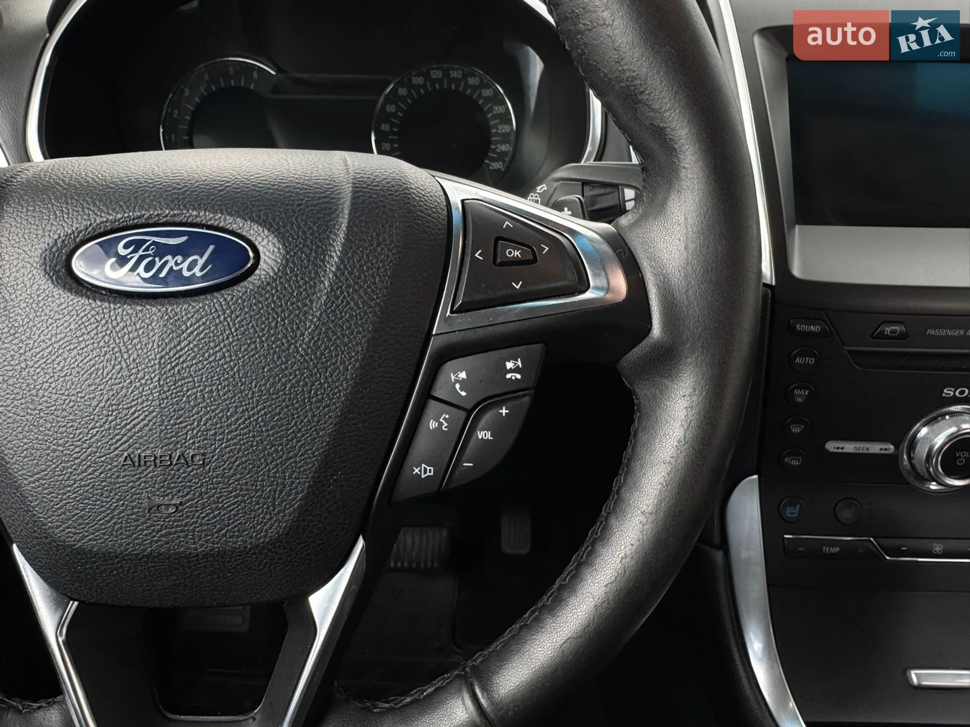 2017 Ford Edge - мініатюра 16