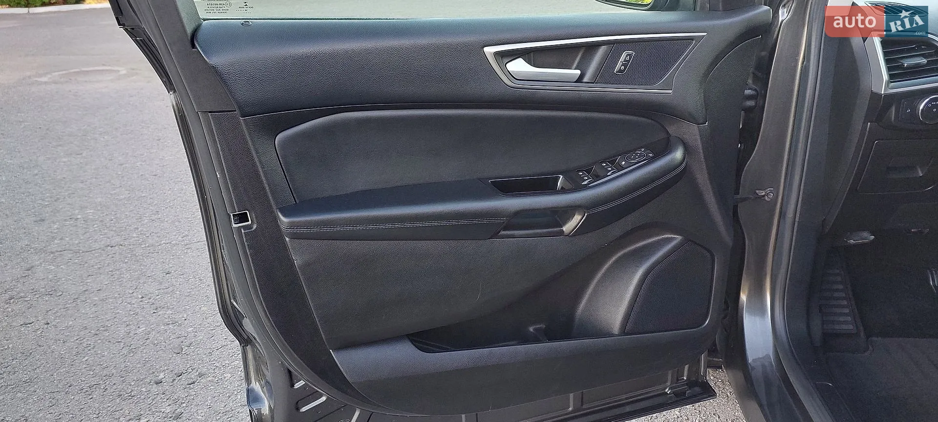 2017 Ford Edge - мініатюра 28