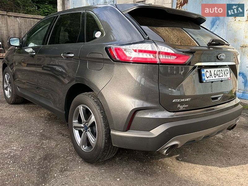 Внедорожник / Кроссовер Ford Edge 2019 в Киеве