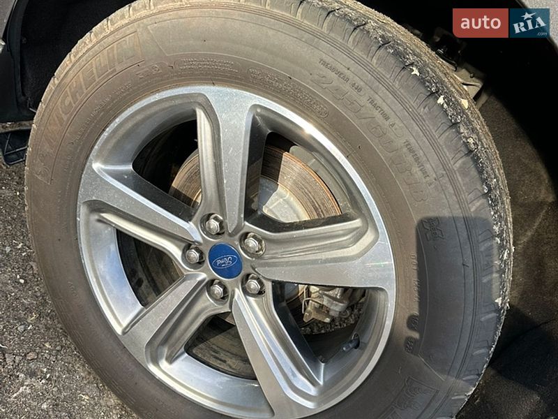 Внедорожник / Кроссовер Ford Edge 2019 в Киеве