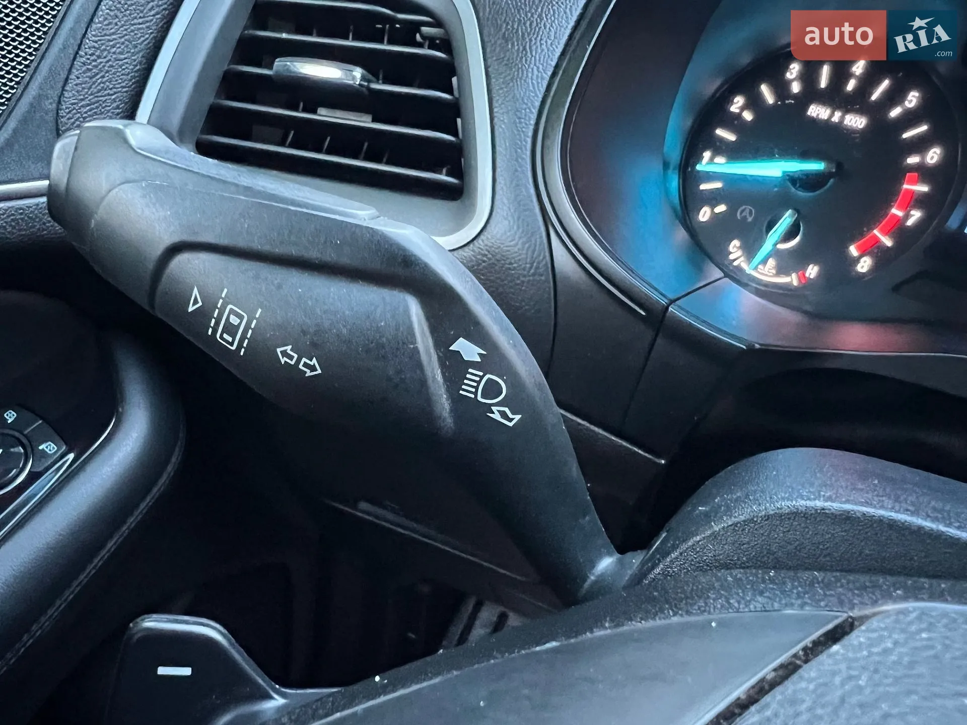 2018 Ford Edge - мініатюра 17