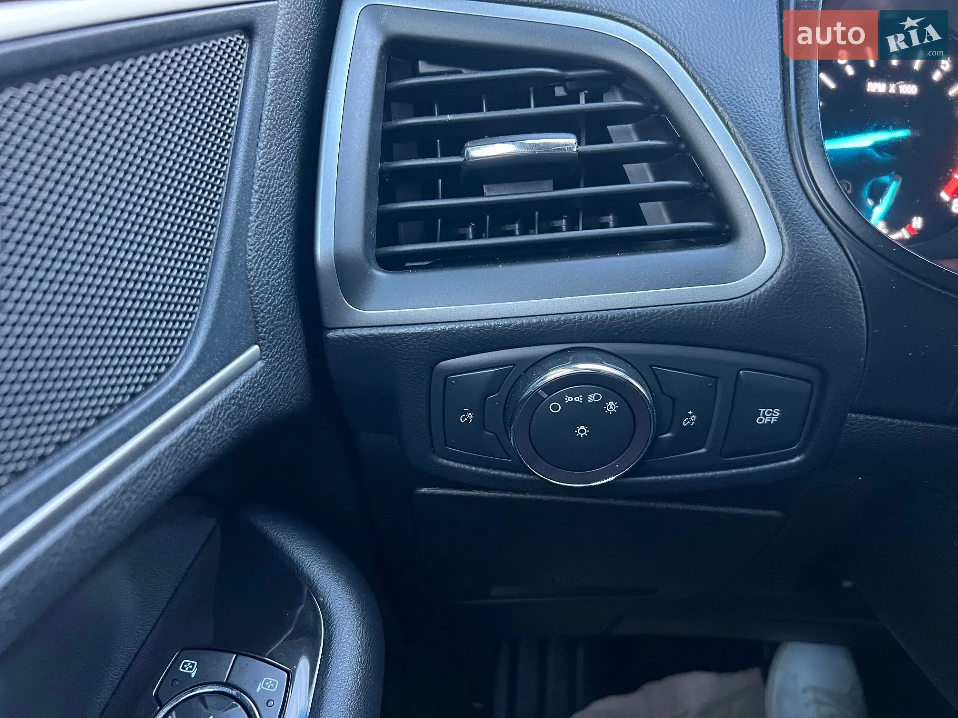 2018 Ford Edge - мініатюра 14