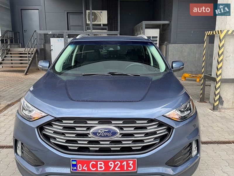 Позашляховик / Кросовер Ford Edge 2019 в Калуші