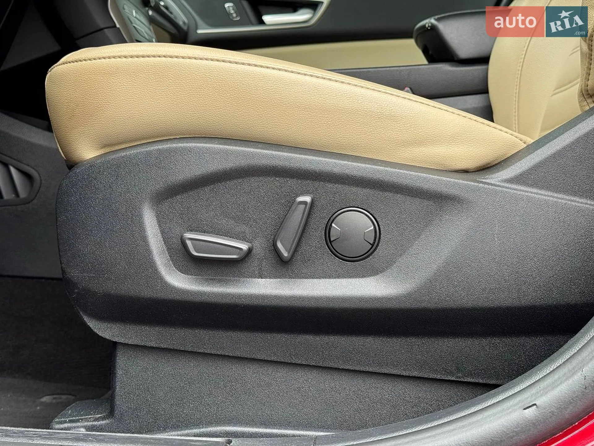 2020 Ford Edge - мініатюра 36