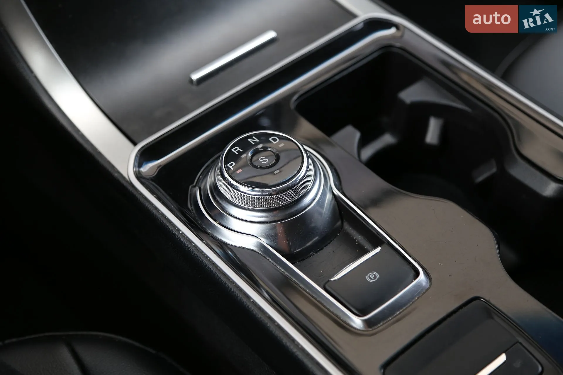 2019 Ford Edge - мініатюра 21