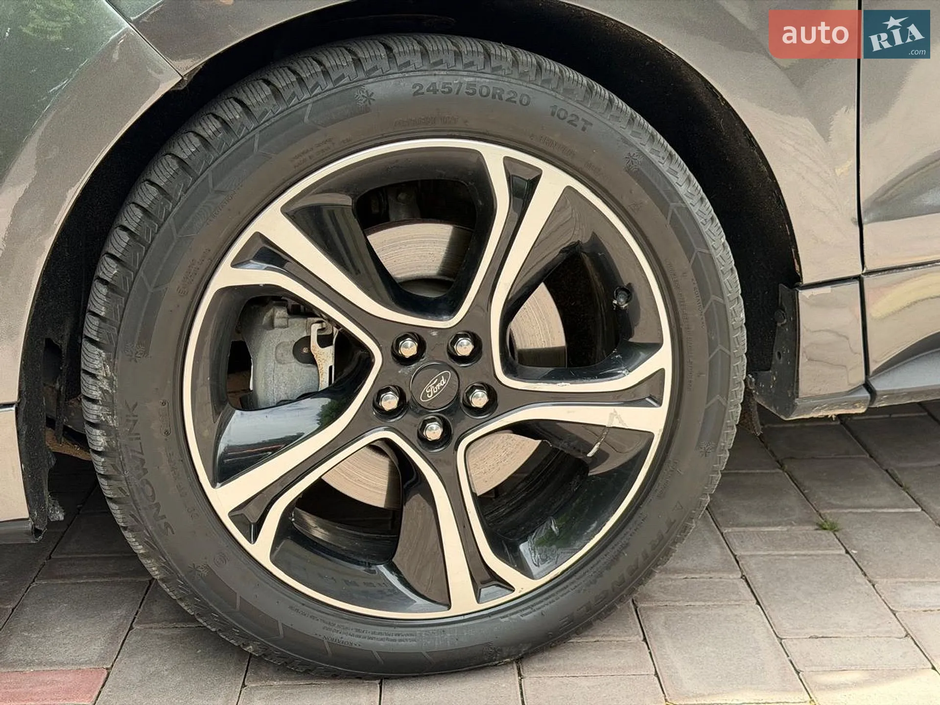 2019 Ford Edge - мініатюра 28