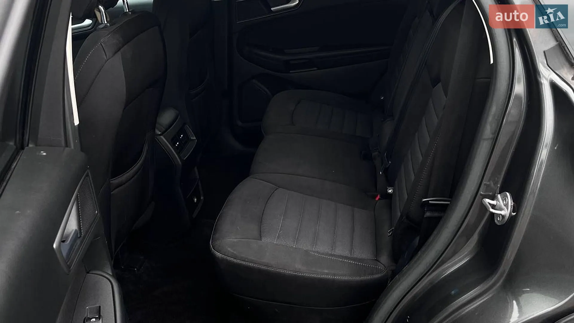 2016 Ford Edge - мініатюра 18