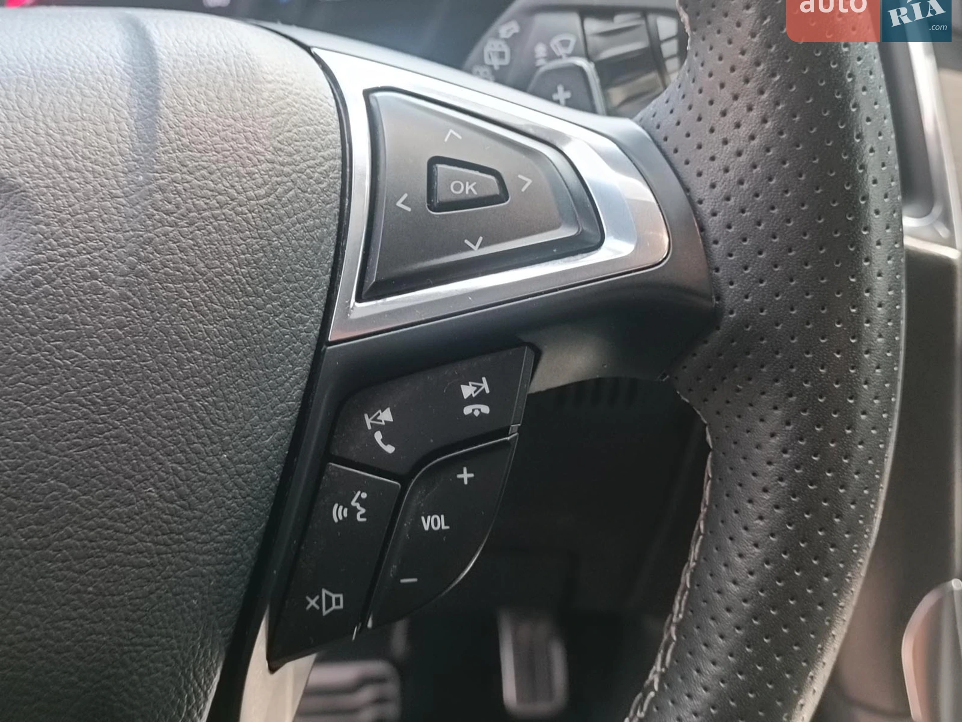 2023 Ford Edge - мініатюра 23