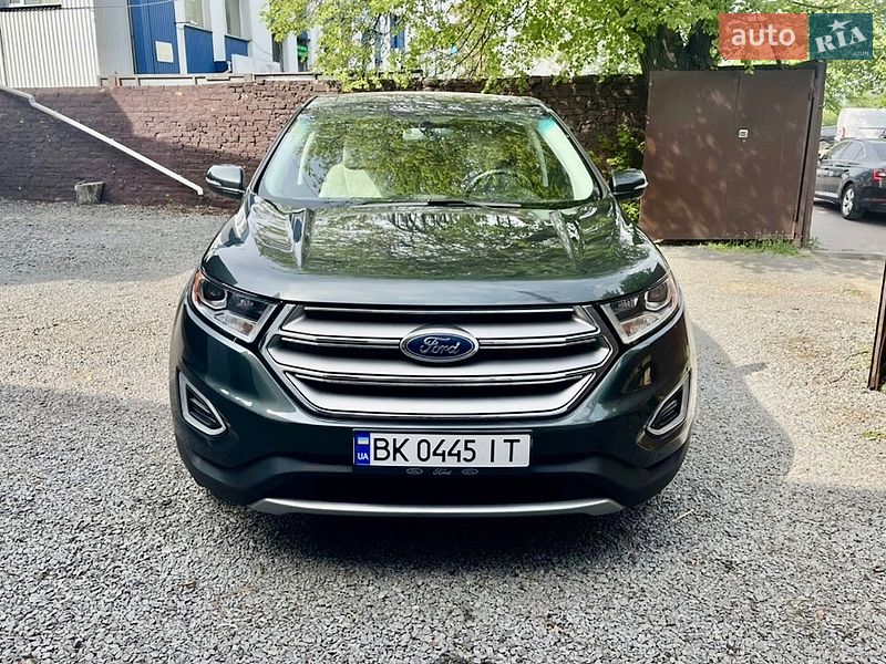 Внедорожник / Кроссовер Ford Edge 2015 в Ровно