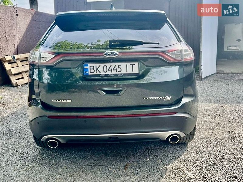 Внедорожник / Кроссовер Ford Edge 2015 в Ровно