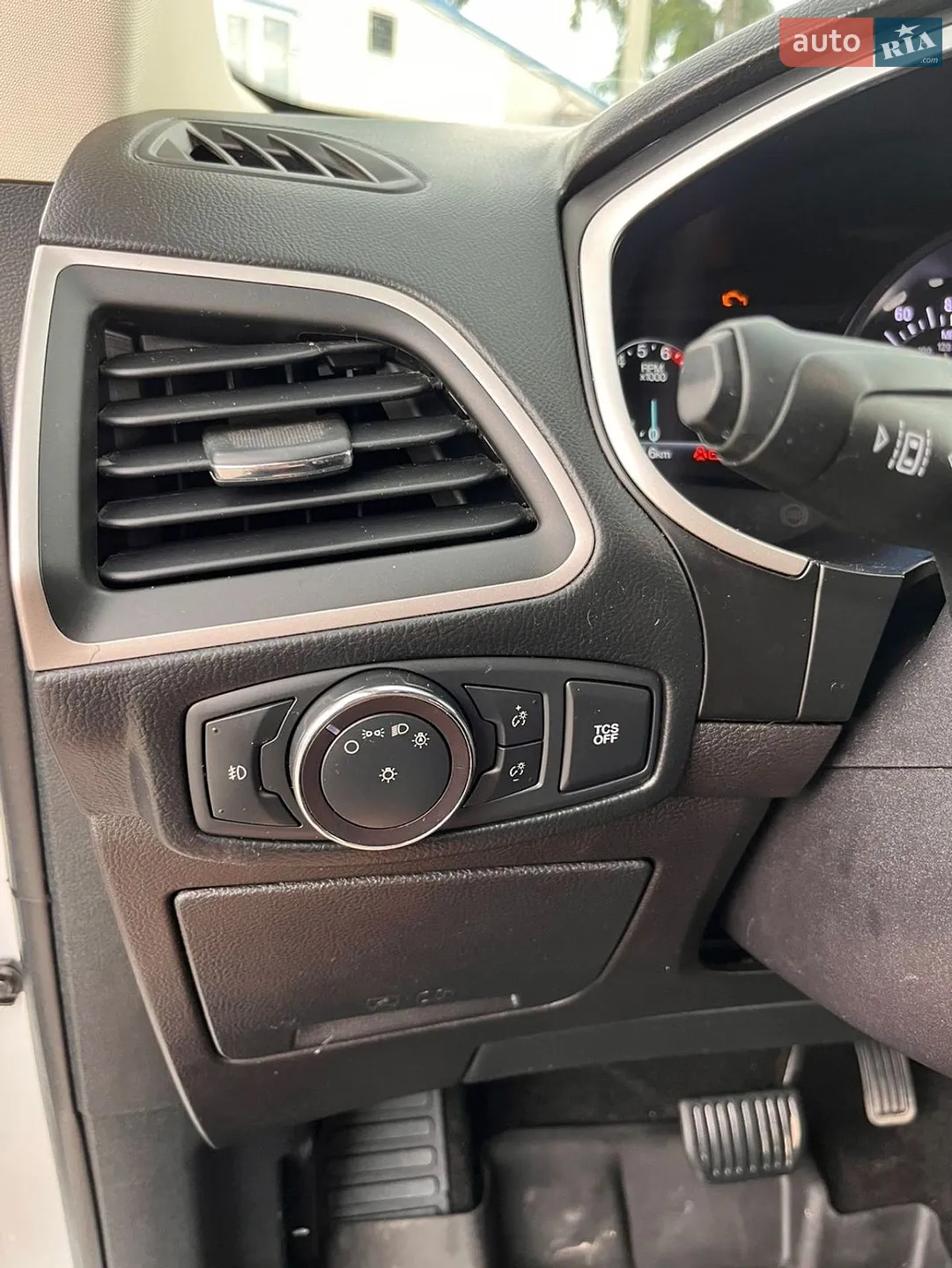 2019 Ford Edge - мініатюра 39
