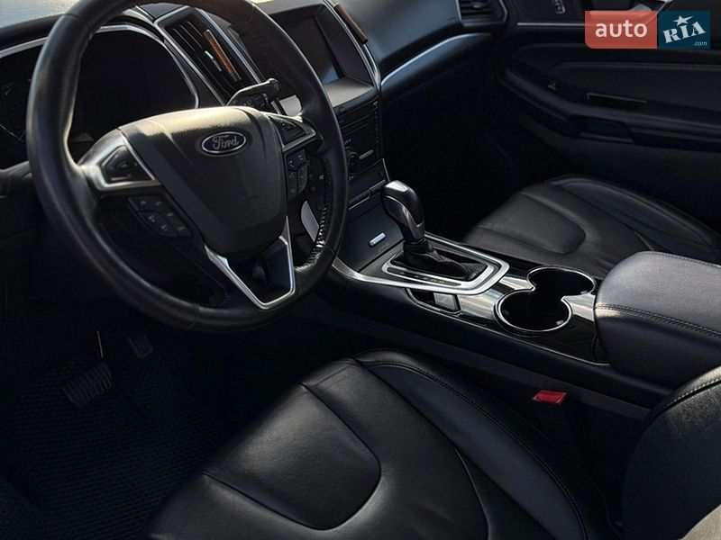 Внедорожник / Кроссовер Ford Edge 2016 в Софиевской Борщаговке фото 7 Внедорожник / Кроссовер Ford Edge 2016 в Софиевской Борщаговке