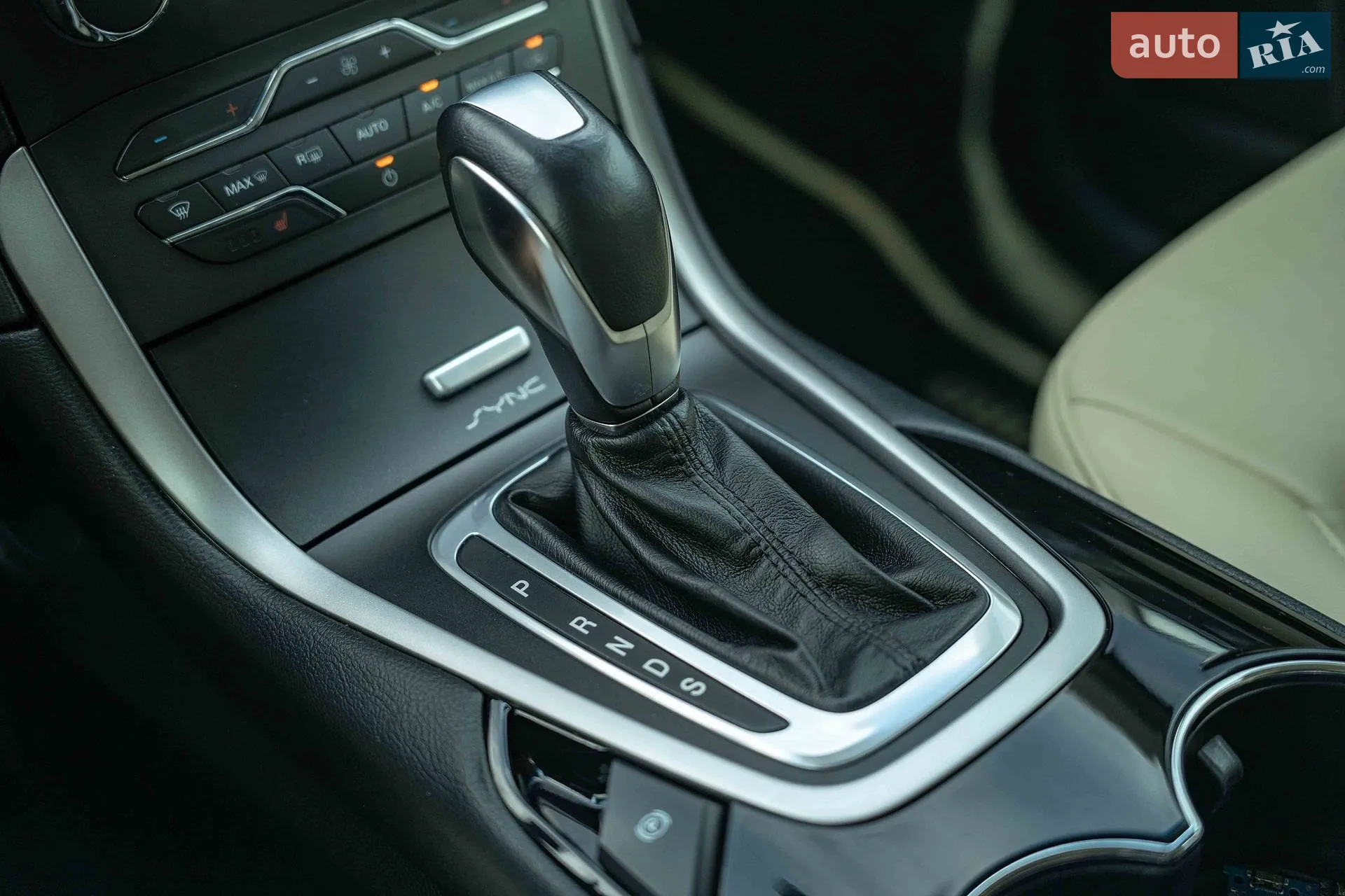 2016 Ford Edge - мініатюра 31