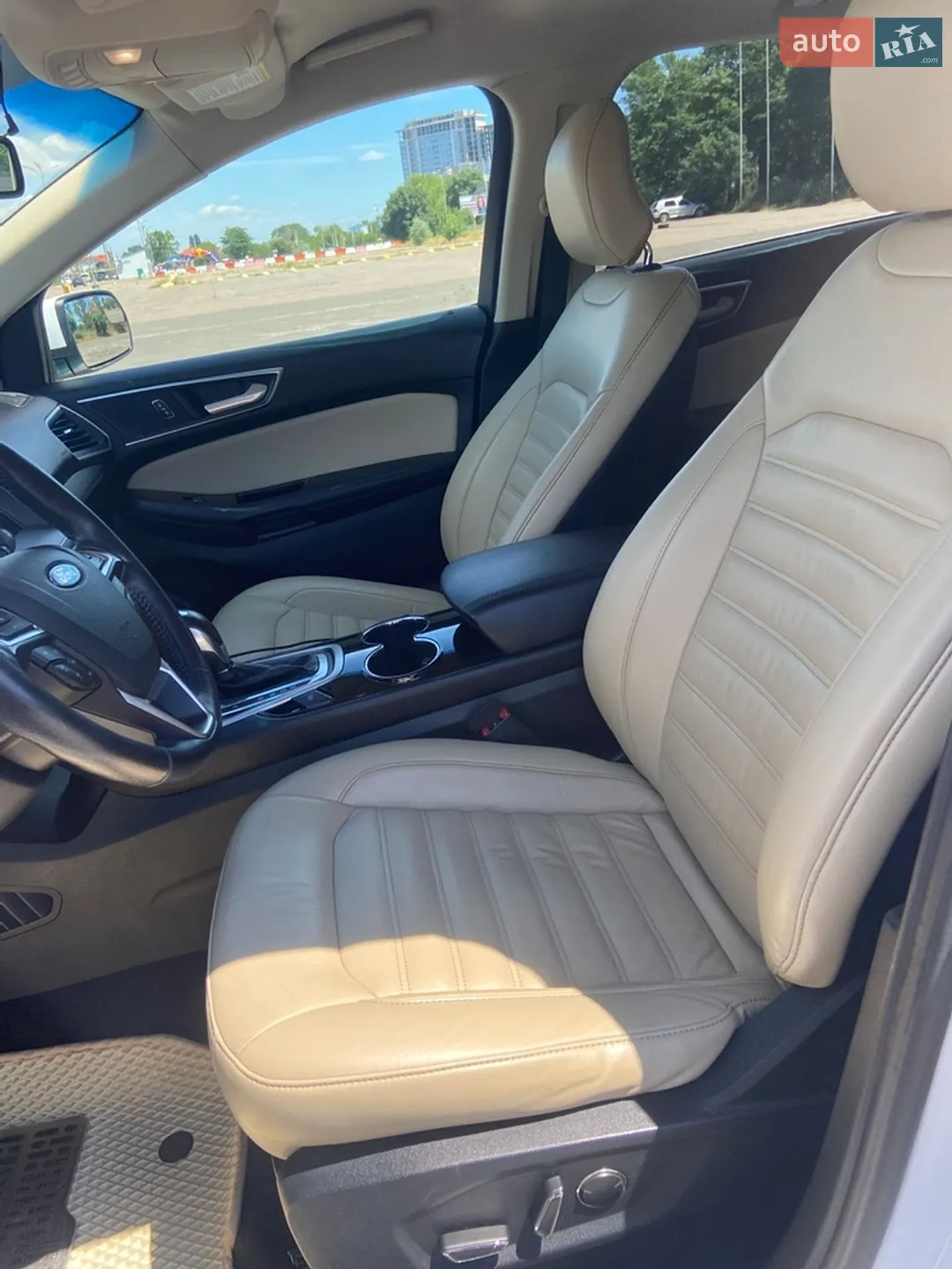 2016 Ford Edge - мініатюра 18