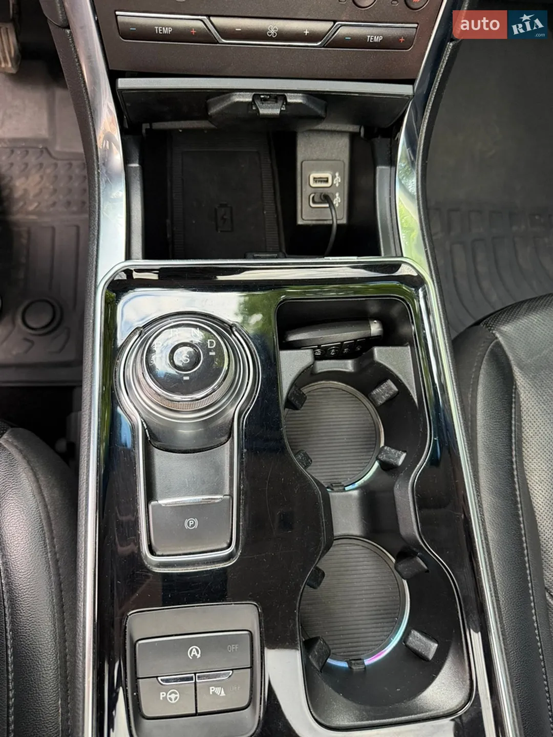 2020 Ford Edge - мініатюра 23