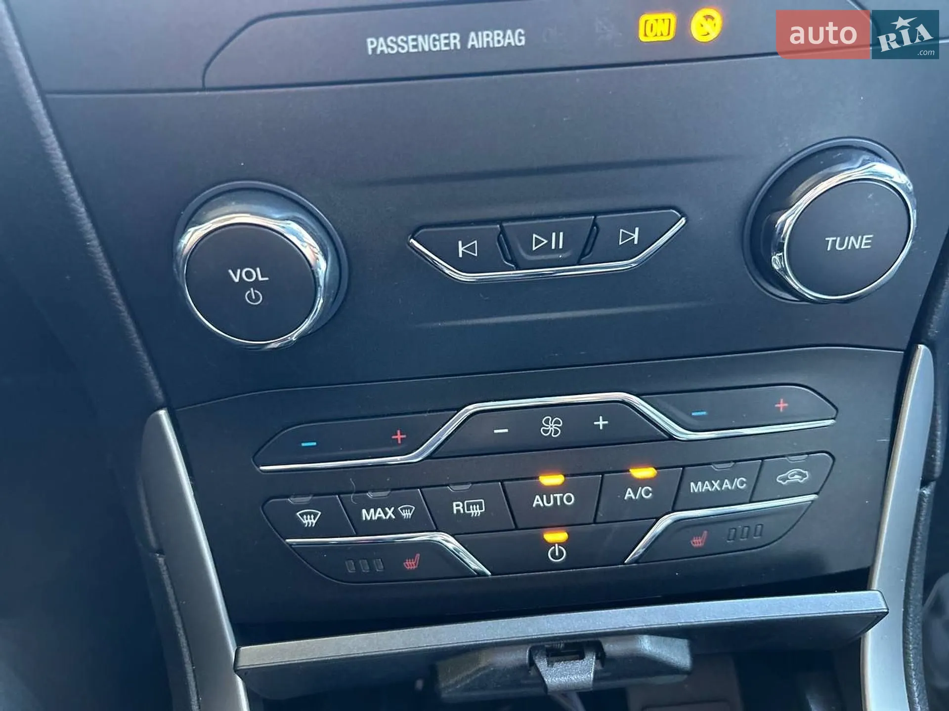 2020 Ford Edge - мініатюра 8