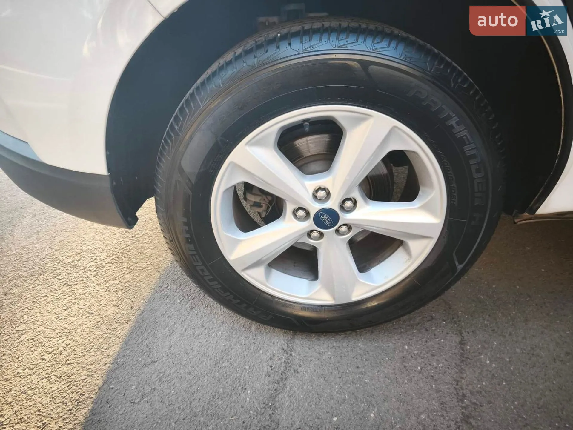 Ford Edge 2019 VIN 2FMPK3G93KBB73393 фото оголошення 8 з 32