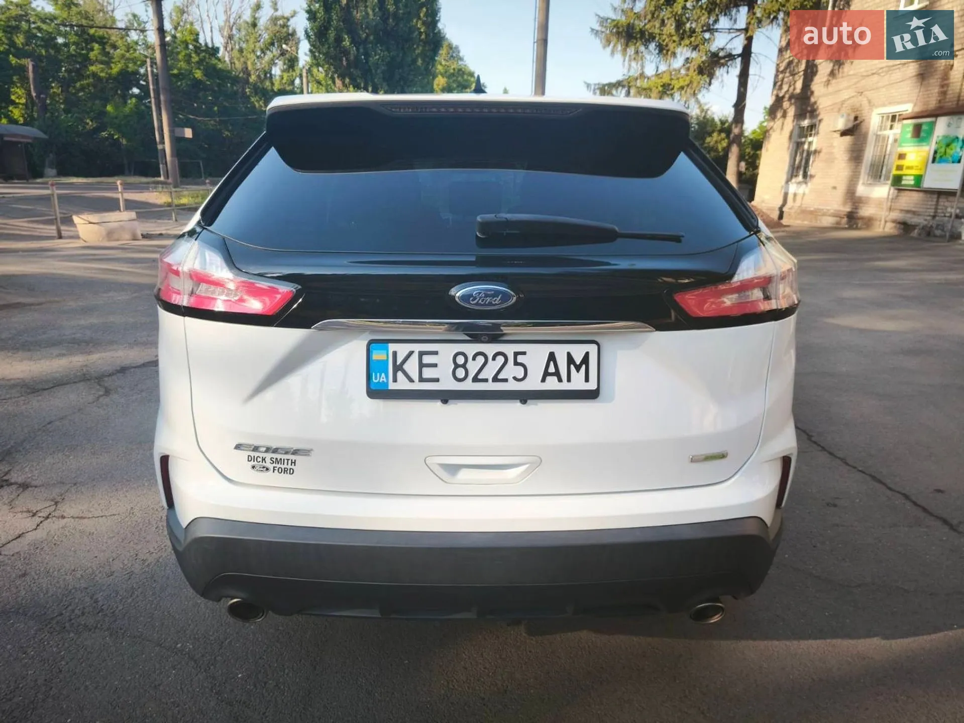 Ford Edge 2019 VIN 2FMPK3G93KBB73393 фото оголошення 3 з 32