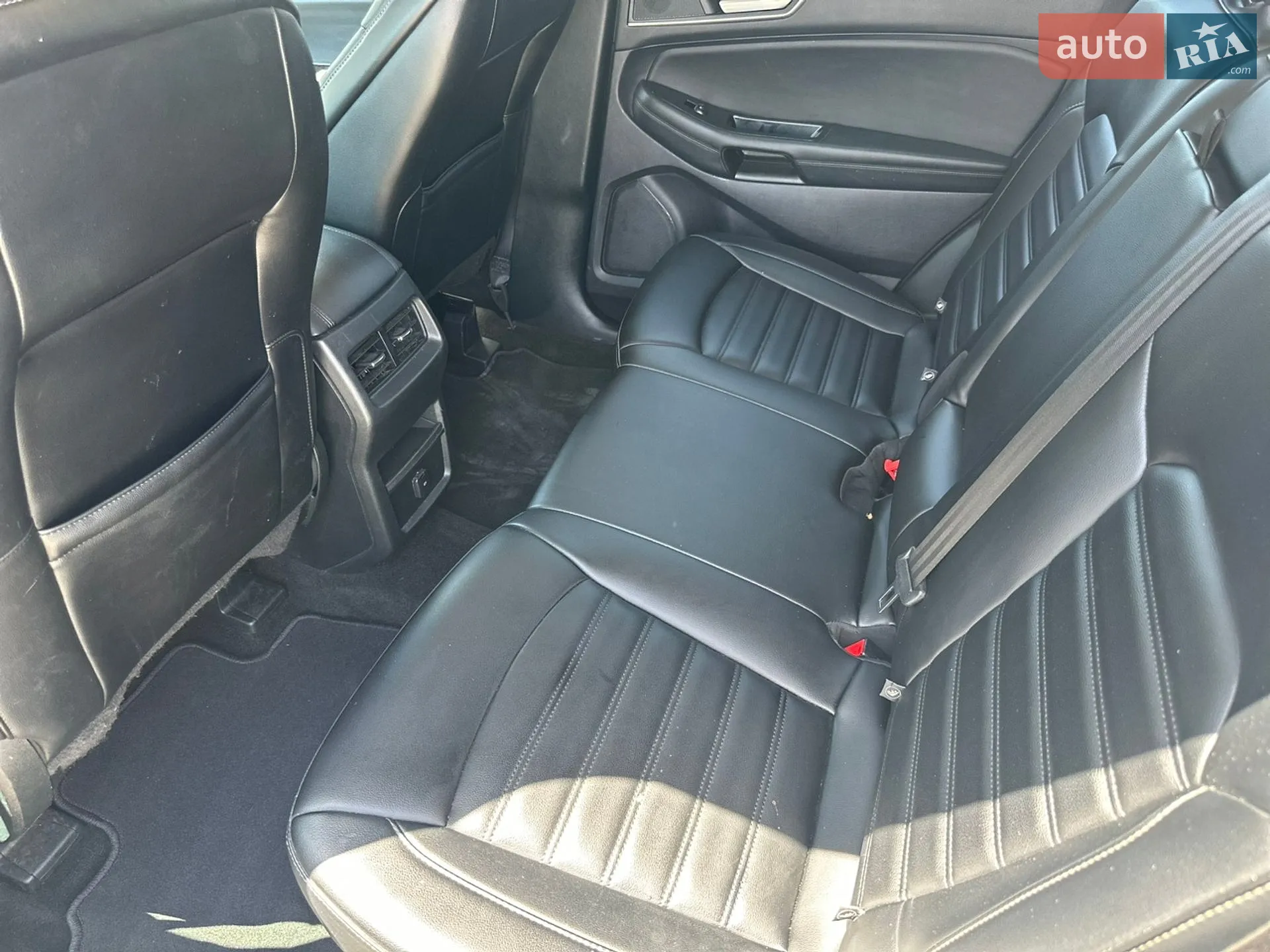 2019 Ford Edge - мініатюра 19