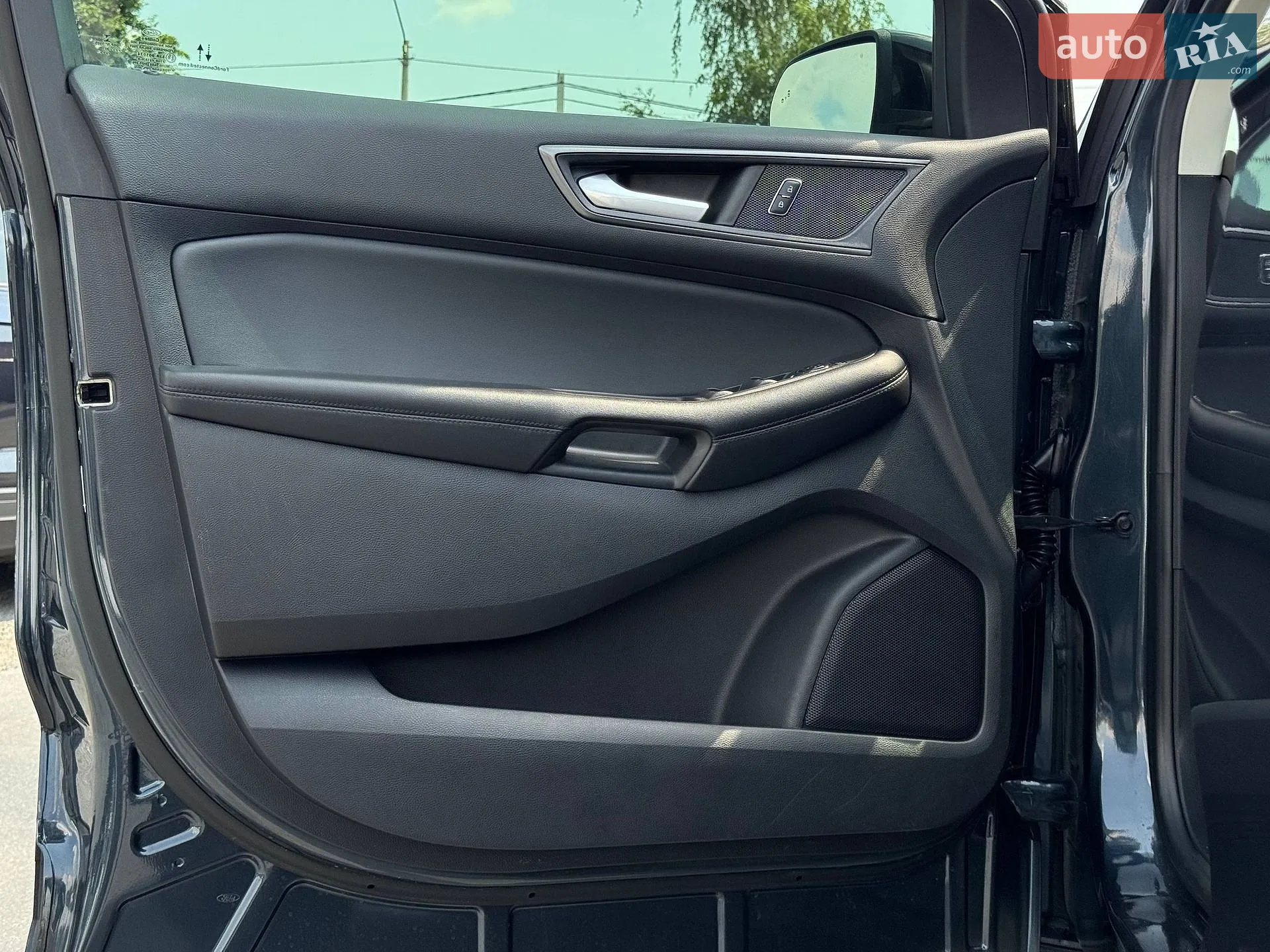 2022 Ford Edge - мініатюра 23