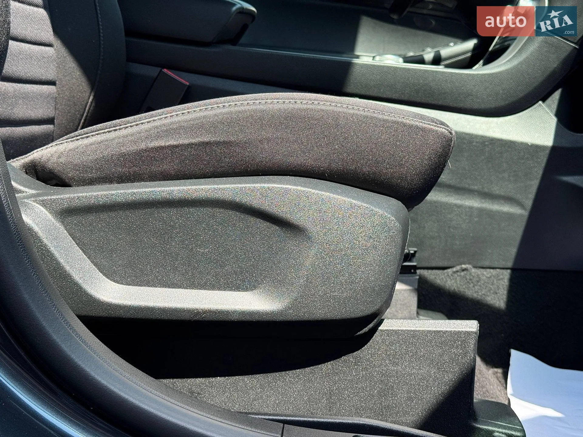 2022 Ford Edge - мініатюра 71