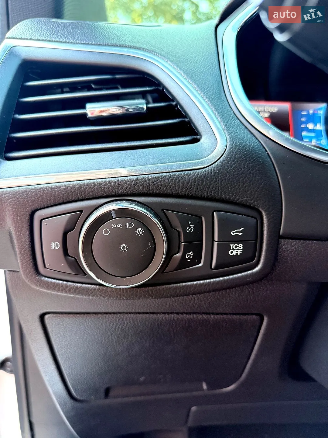 2020 Ford Edge - мініатюра 21