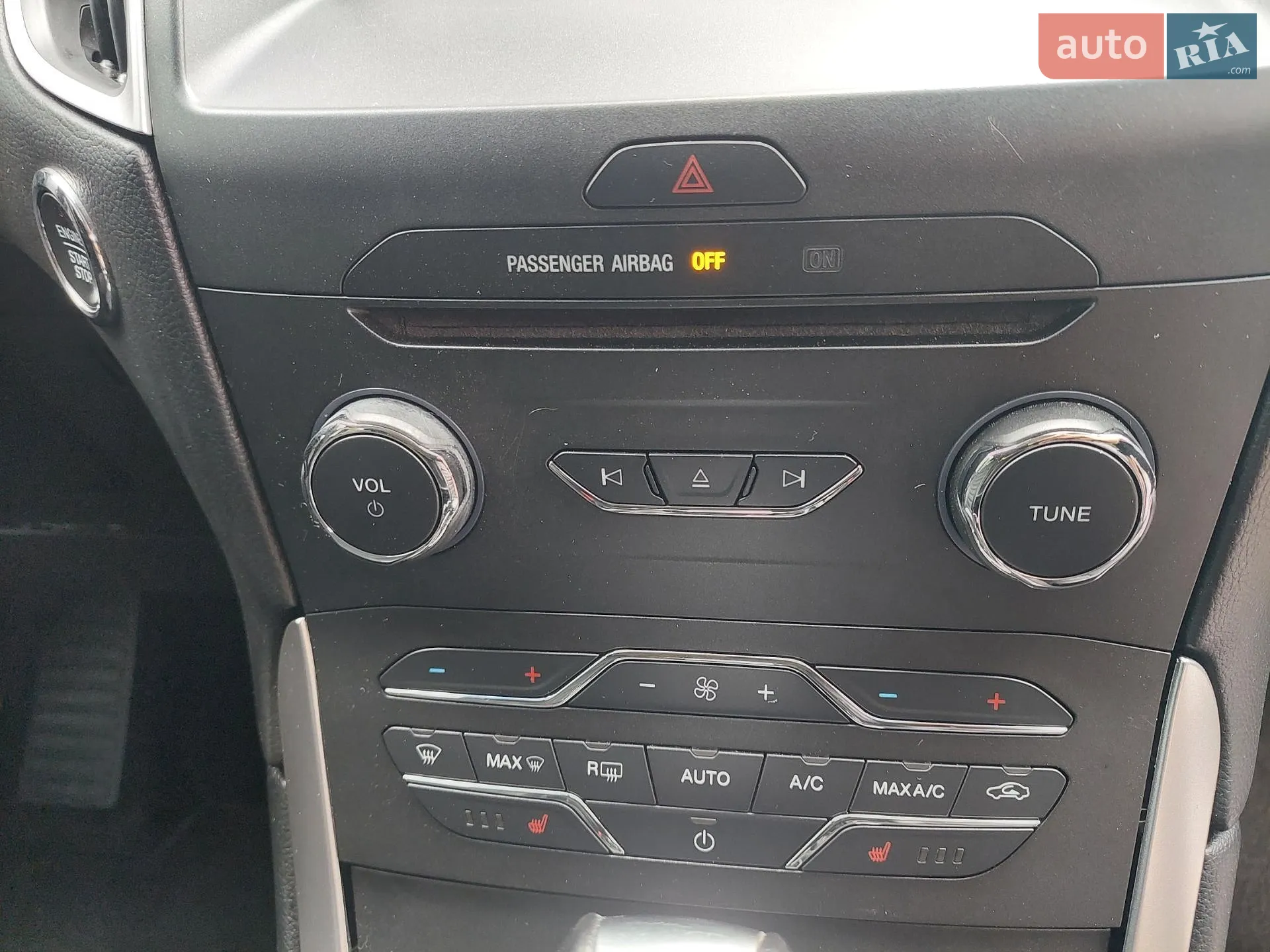2016 Ford Edge - мініатюра 17