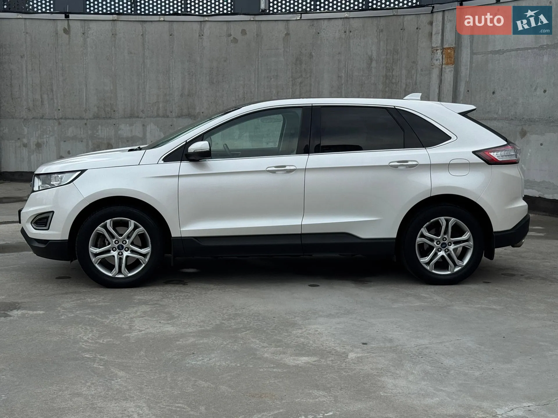 2016 Ford Edge - мініатюра 3