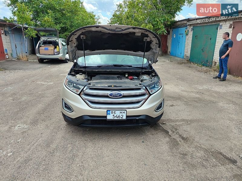 Позашляховик / Кросовер Ford Edge 2017 в Южноукраїнську
