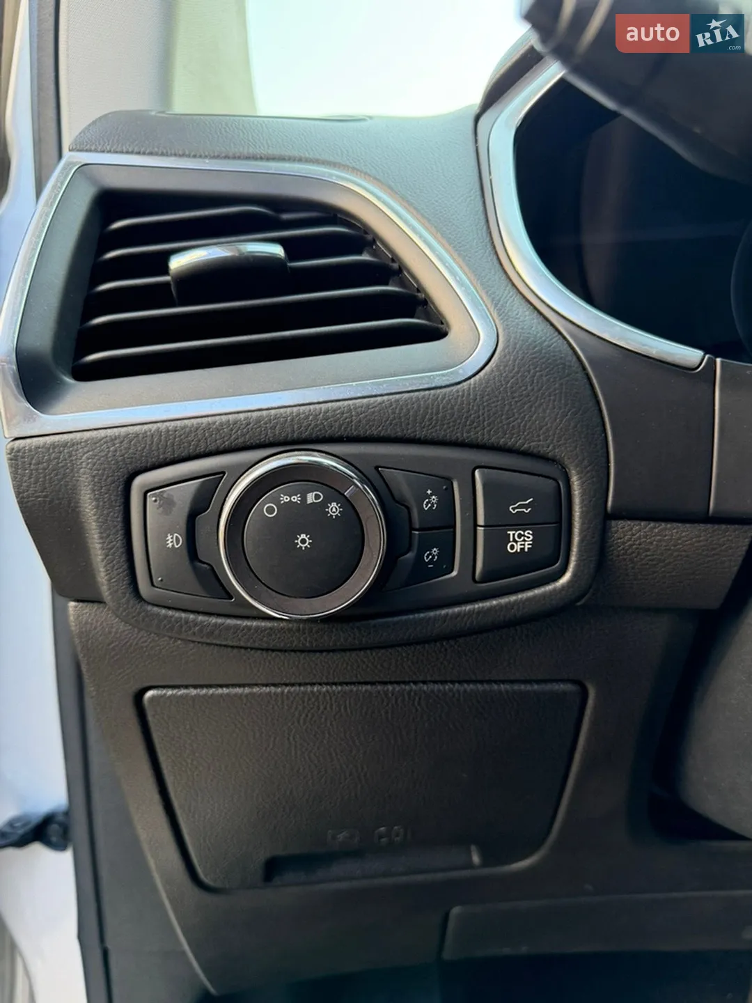 2019 Ford Edge - мініатюра 20