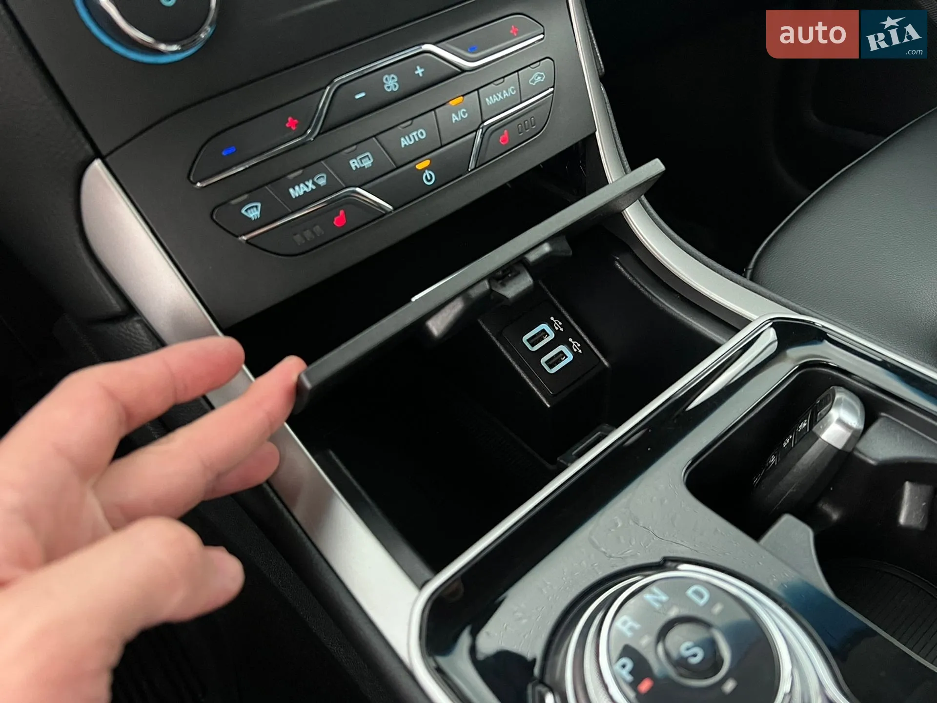 2019 Ford Edge - мініатюра 37
