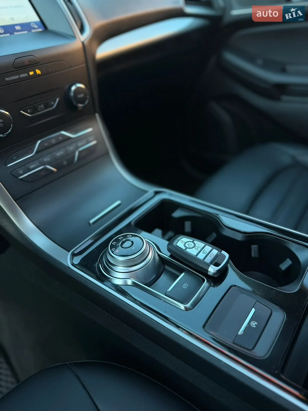 2020 Ford Edge - мініатюра 17