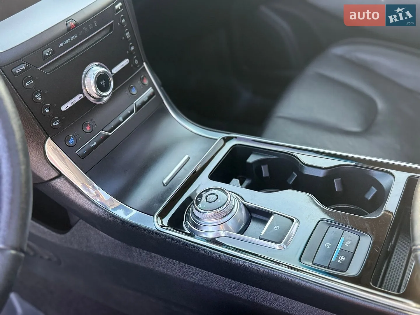 2019 Ford Edge - мініатюра 24