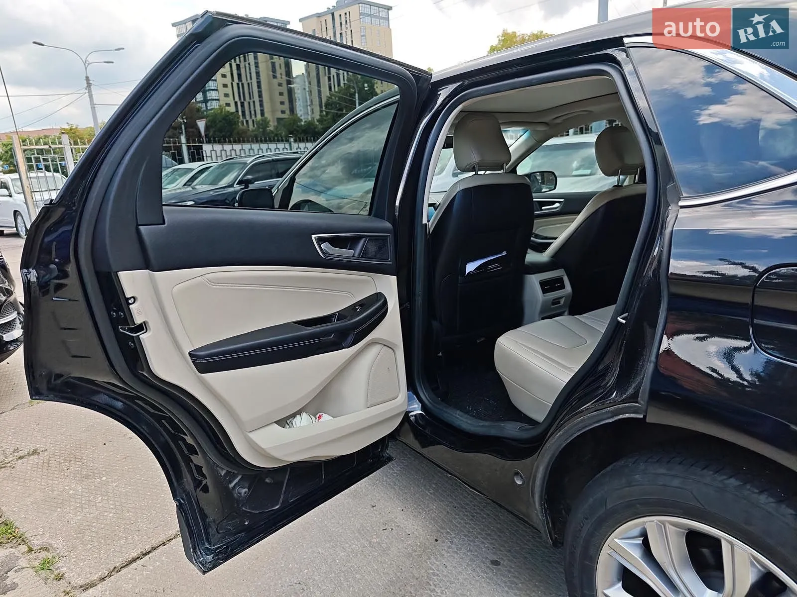 2020 Ford Edge - мініатюра 17