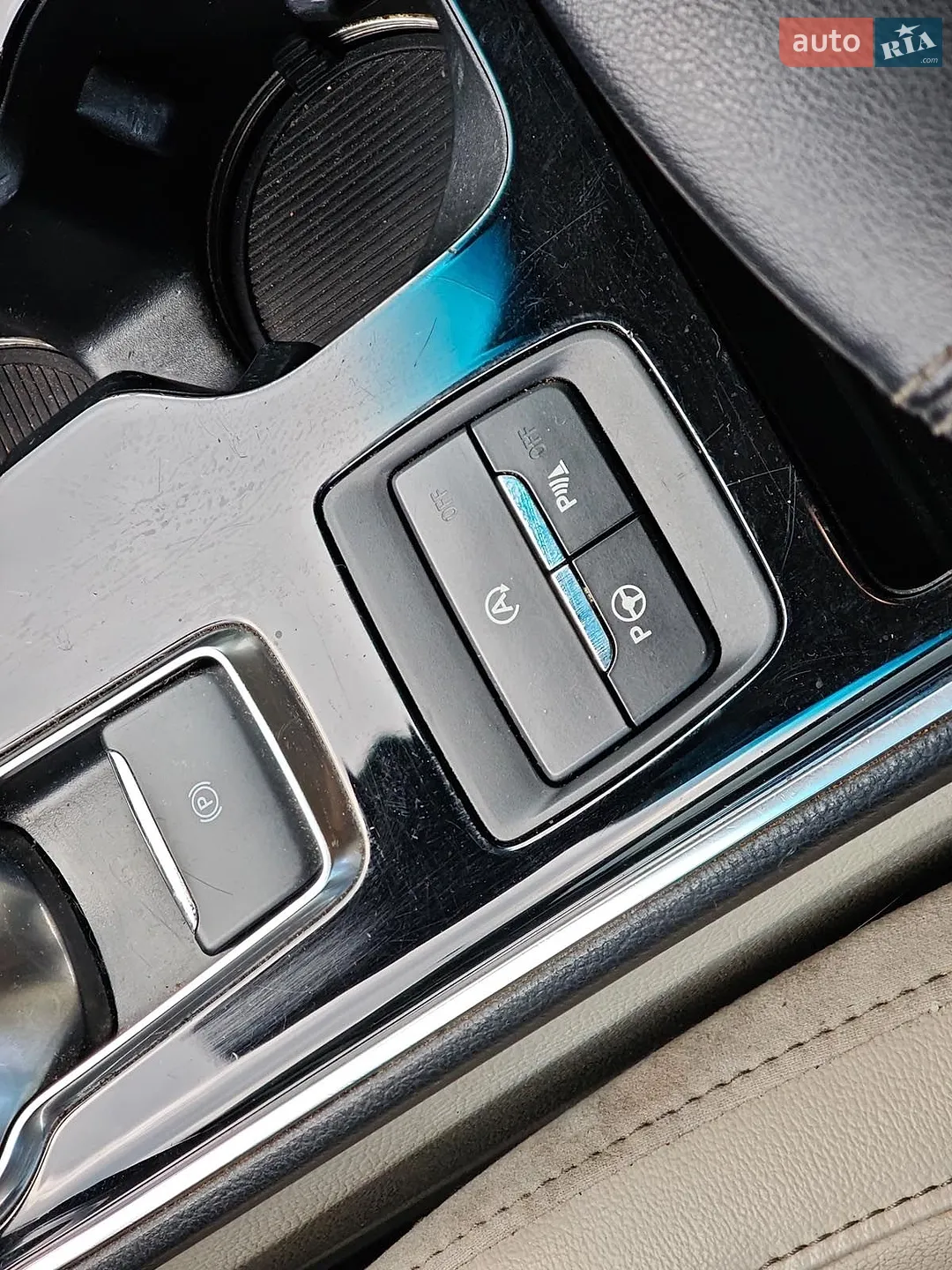 2020 Ford Edge - мініатюра 21
