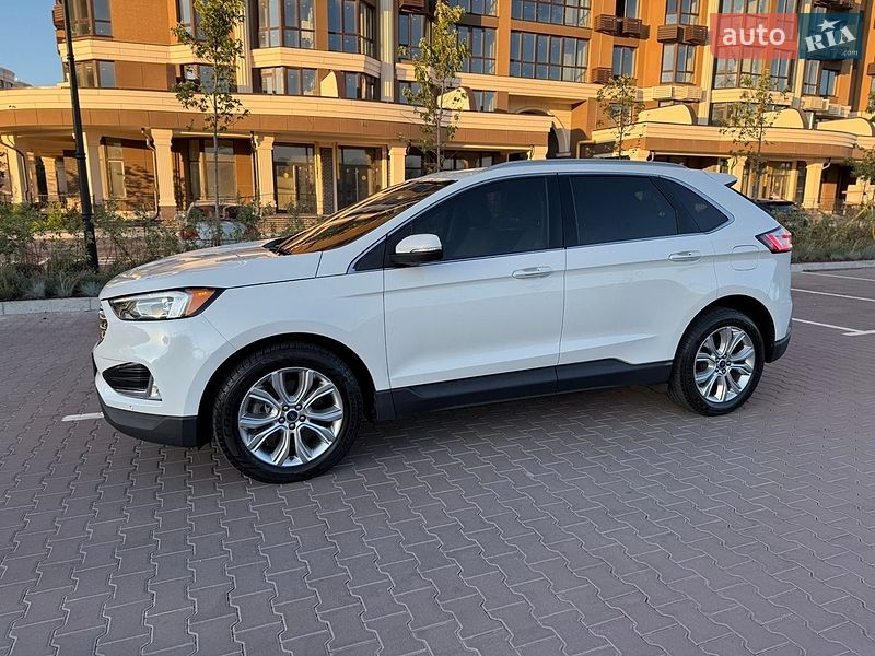 Внедорожник / Кроссовер Ford Edge 2020 в Киеве