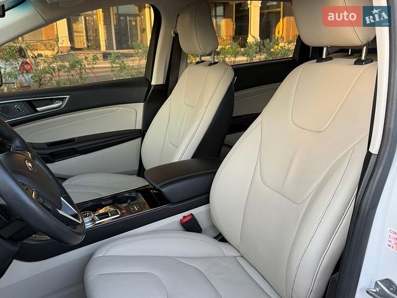 Внедорожник / Кроссовер Ford Edge 2020 в Киеве