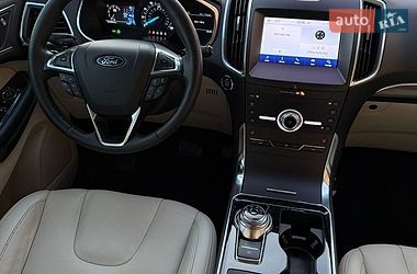 Внедорожник / Кроссовер Ford Edge 2020 в Киеве
