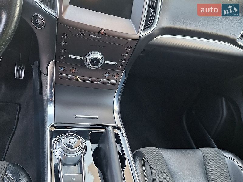 Позашляховик / Кросовер Ford Edge 2021 в Полтаві