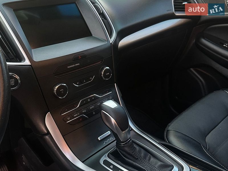 Внедорожник / Кроссовер Ford Edge 2016 в Харькове