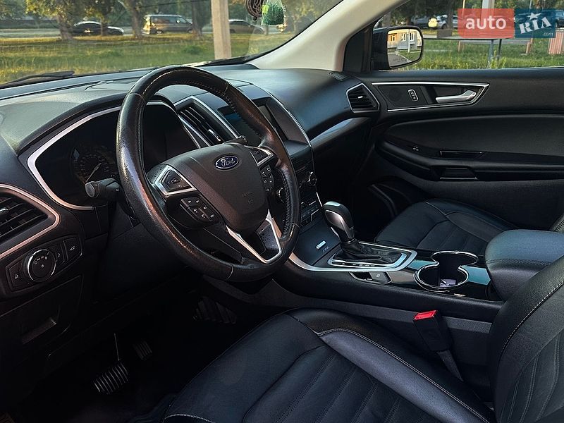 Внедорожник / Кроссовер Ford Edge 2016 в Харькове