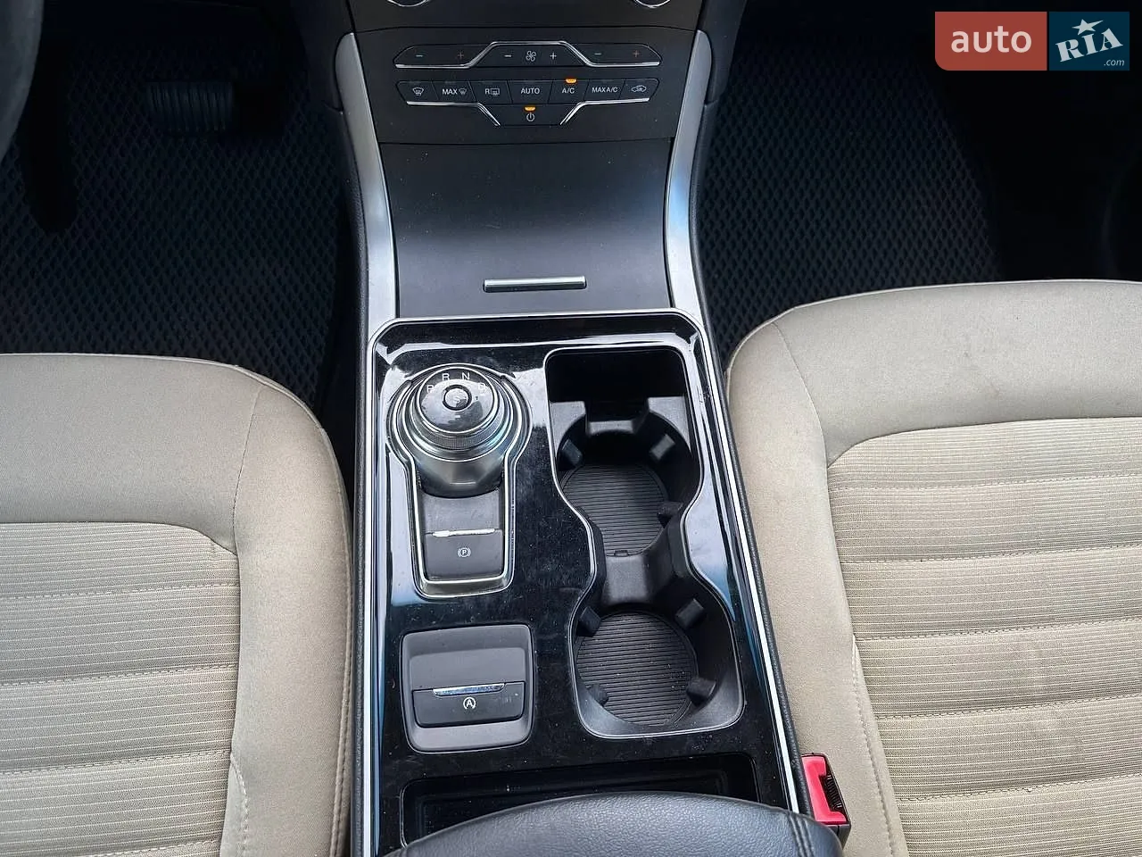 2018 Ford Edge - мініатюра 19