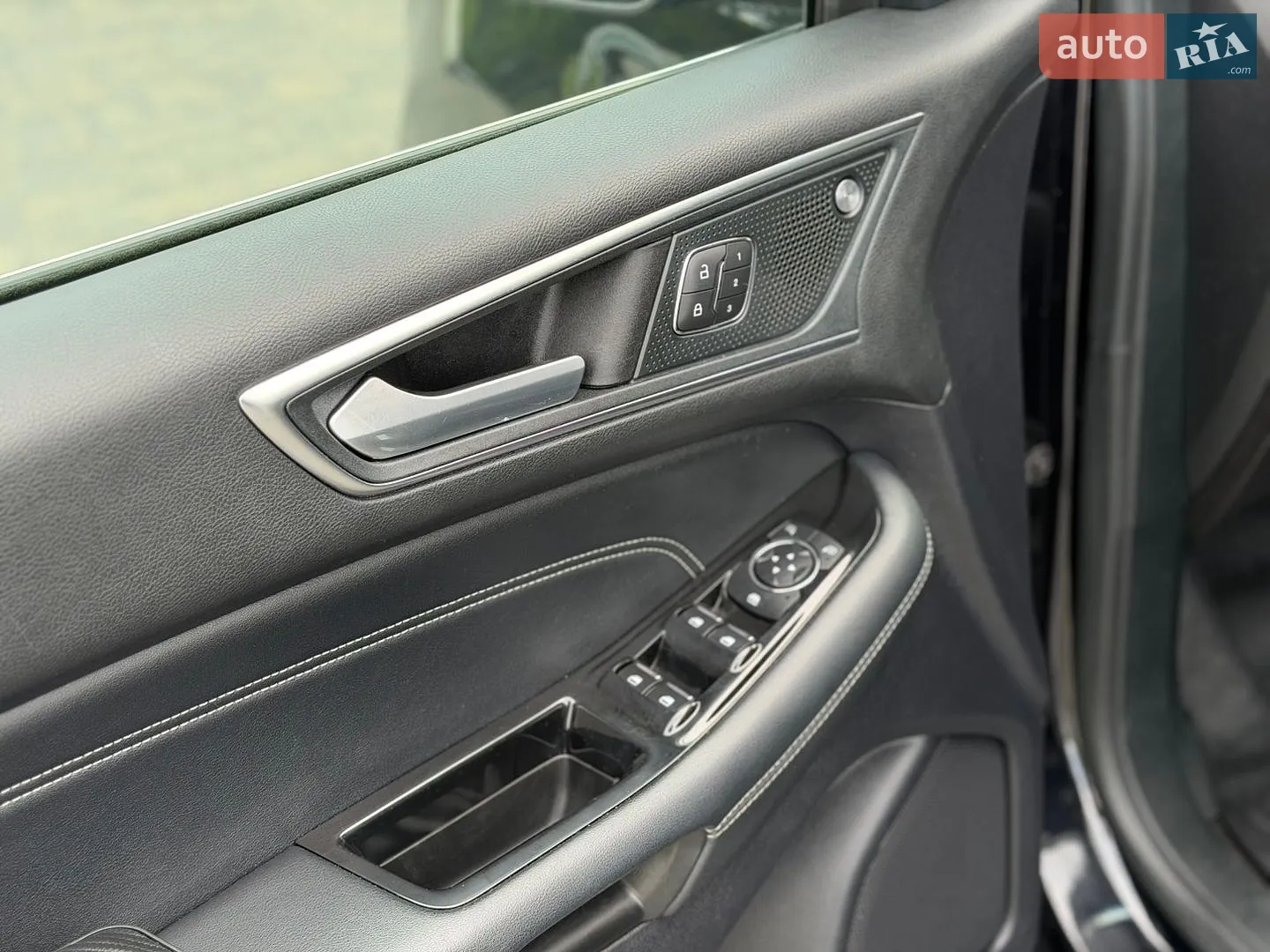 2019 Ford Edge - мініатюра 27