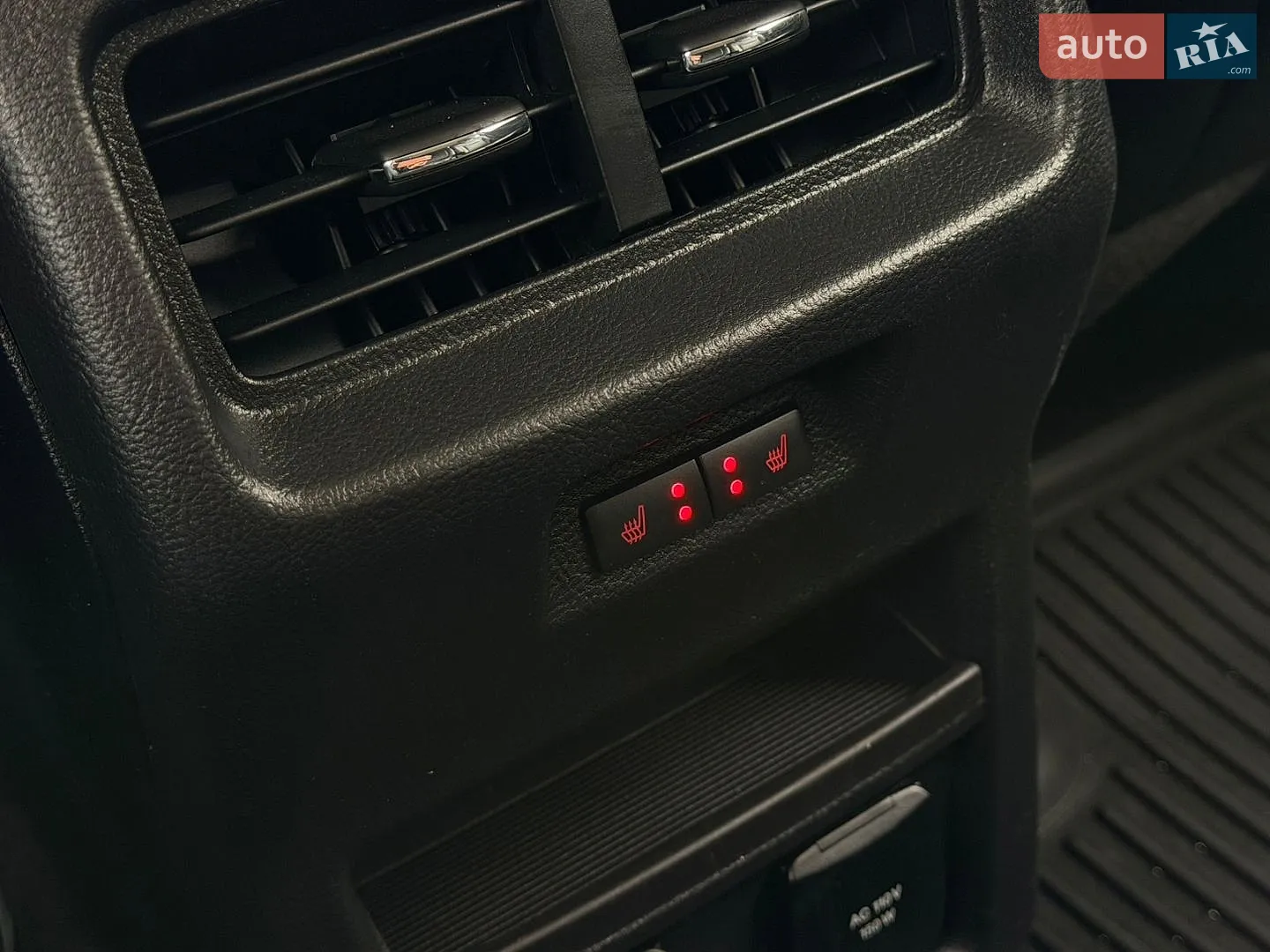 2019 Ford Edge - мініатюра 31