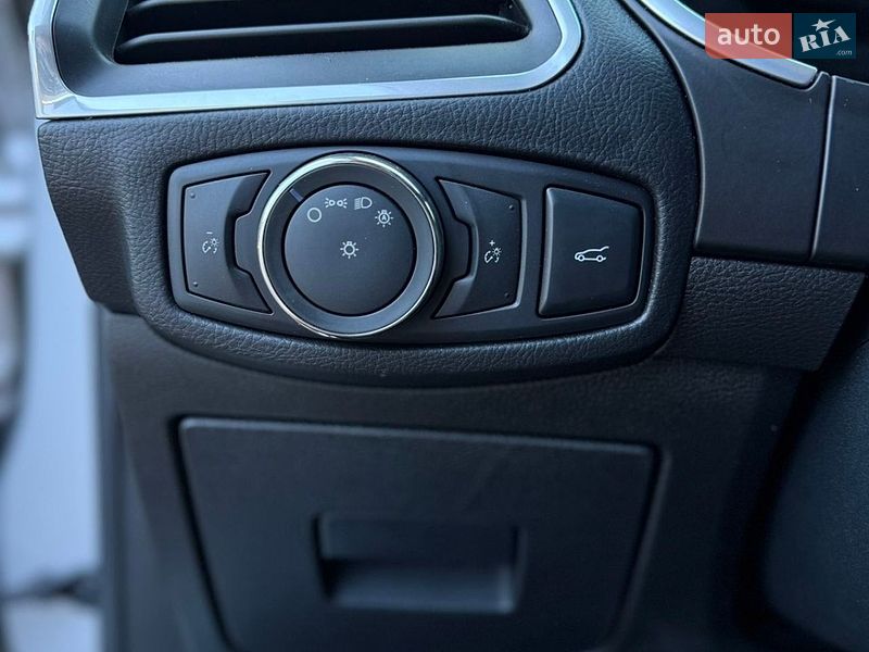 Позашляховик / Кросовер Ford Edge 2016 в Шепетівці фото 16 Позашляховик / Кросовер Ford Edge 2016 в Шепетівці