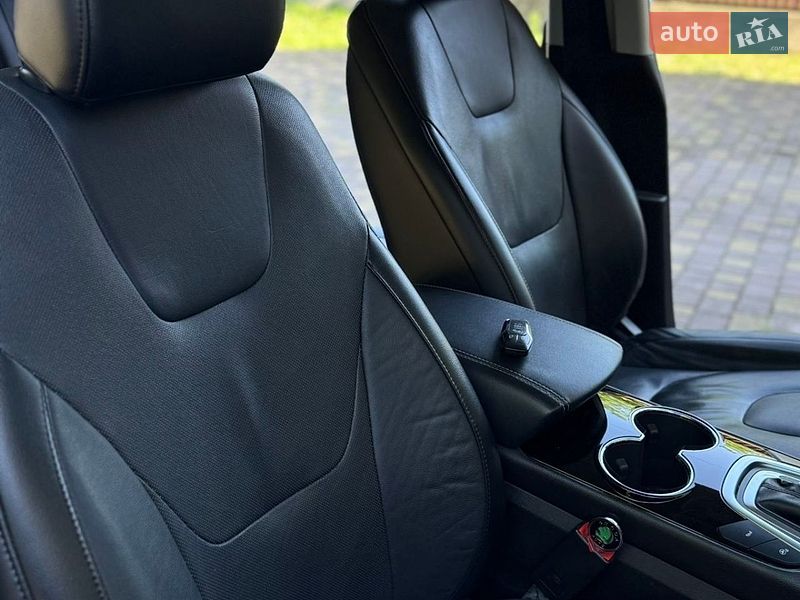 Позашляховик / Кросовер Ford Edge 2016 в Шепетівці фото 19 Позашляховик / Кросовер Ford Edge 2016 в Шепетівці