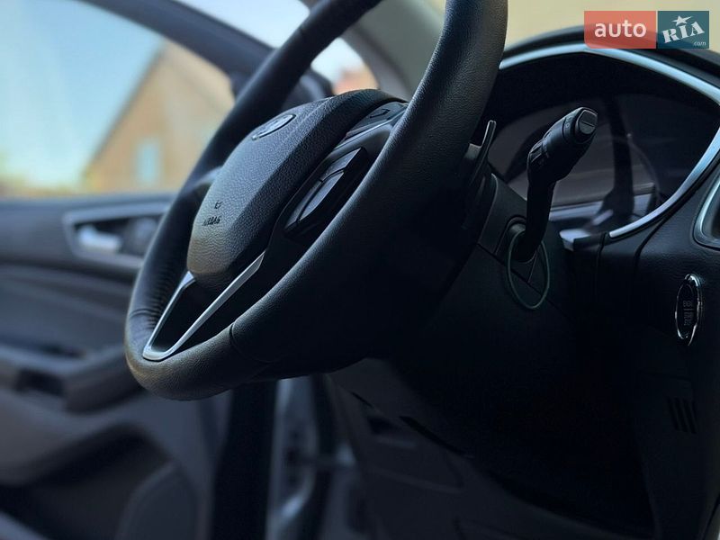 Позашляховик / Кросовер Ford Edge 2016 в Шепетівці фото 27 Позашляховик / Кросовер Ford Edge 2016 в Шепетівці